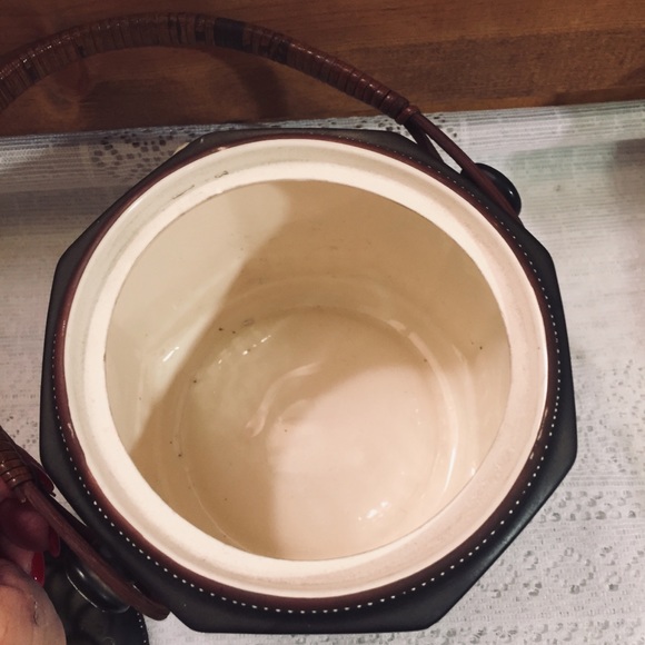 Japanese Dragonware Covered Tea Caddy - Picture 11 of 15